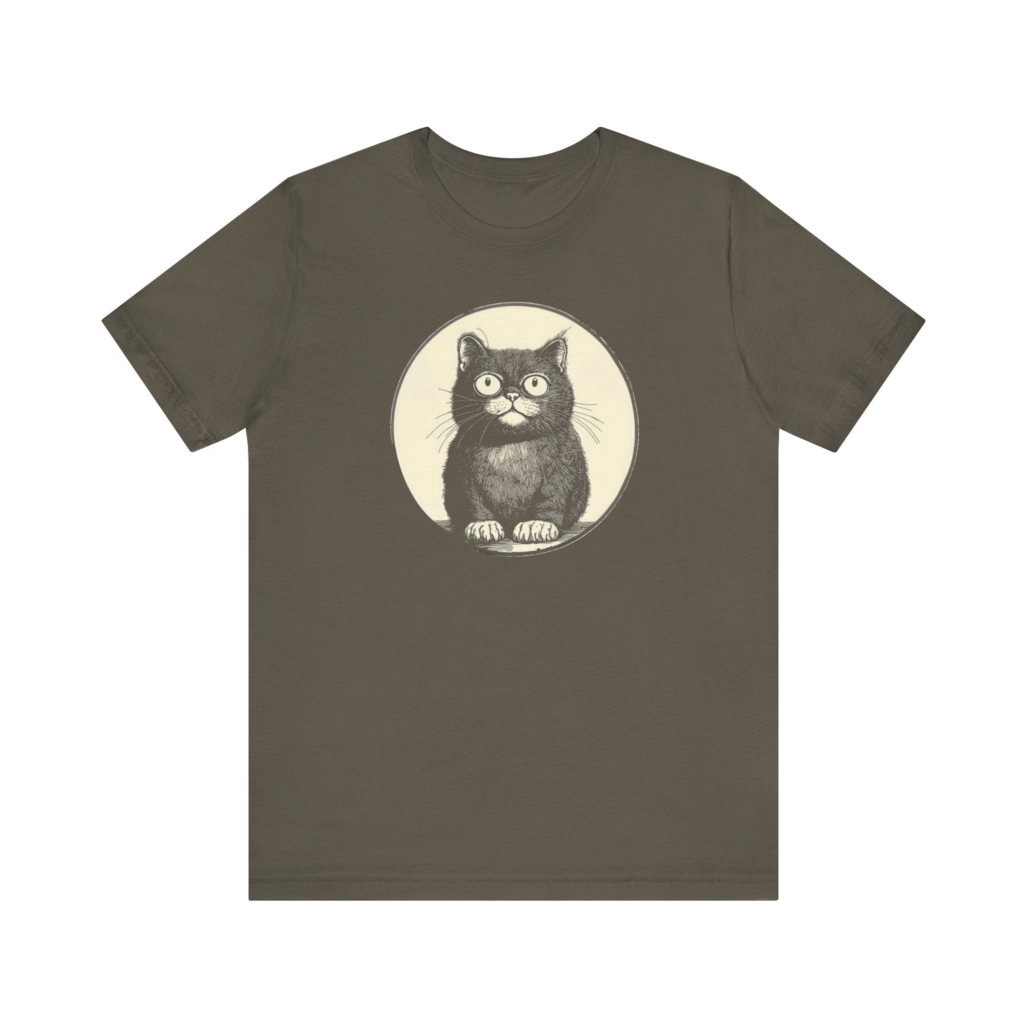 Cute Cat Graphic Tee – Vintage Style Cat Lover Shirt