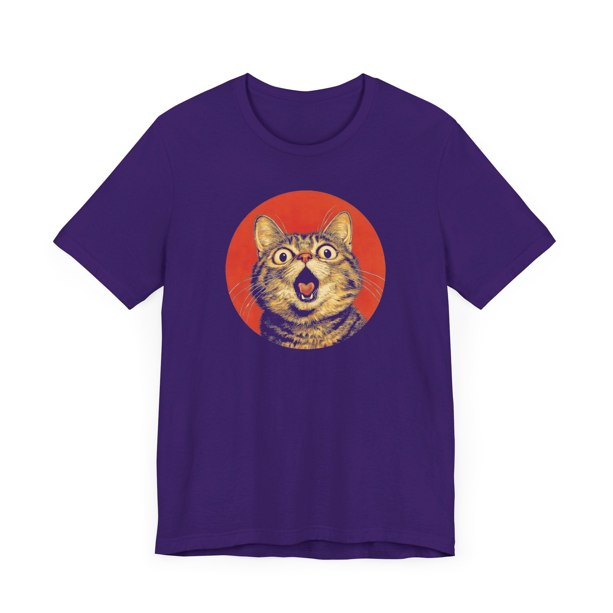 Surprised Cat Graphic Tee – Bold Vintage Style Cat Lover Shirt