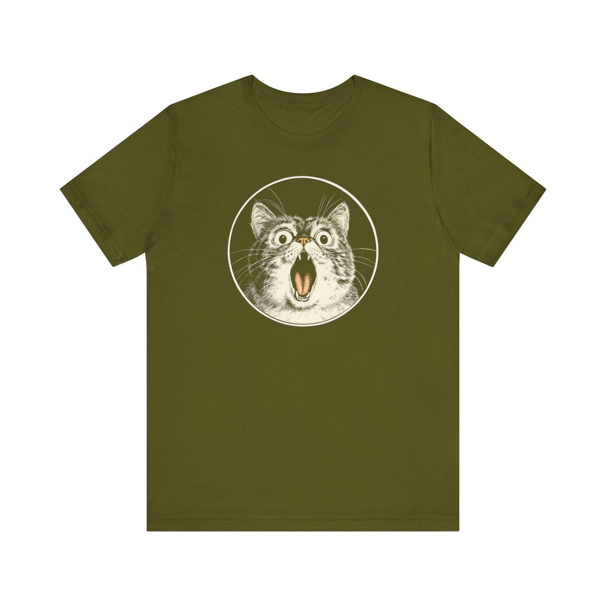 Surprised Cat Graphic Tee – Vintage Style Cat Lover Shirt