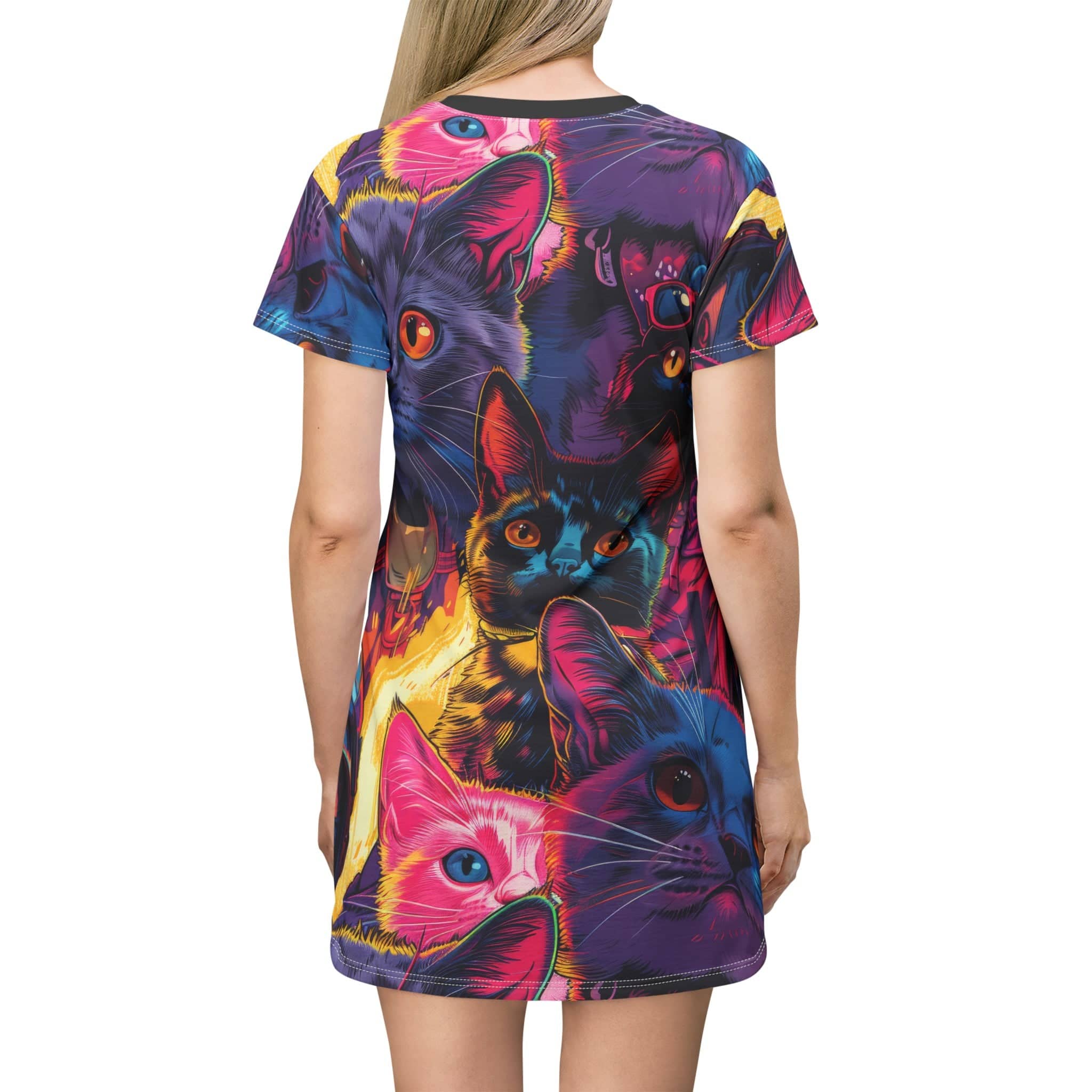 Psychedelic Feline Fantasy T-Shirt Dress (AOP)