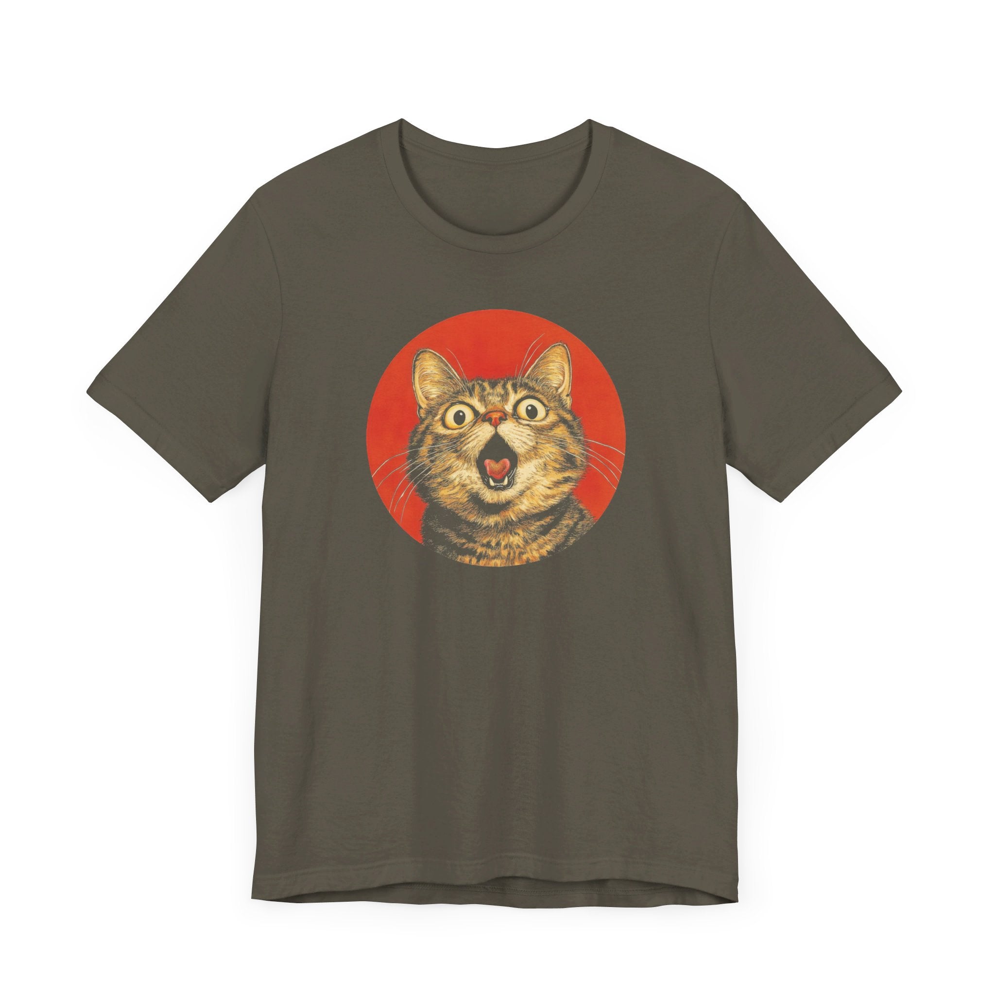 Surprised Cat Graphic Tee – Bold Vintage Style Cat Lover Shirt
