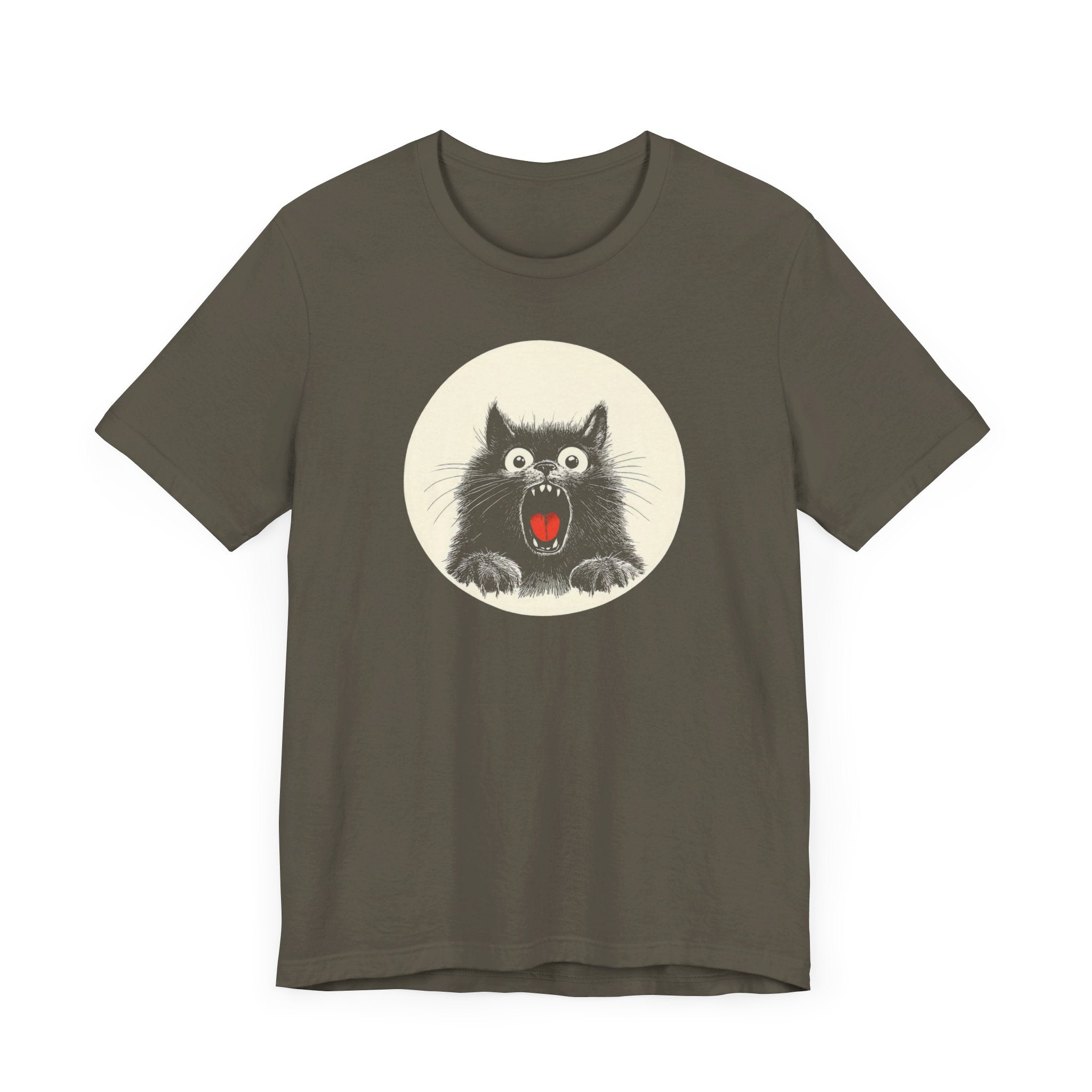 Yowling Black Cat Graphic Tee – Vintage Style Cat Lover Shirt