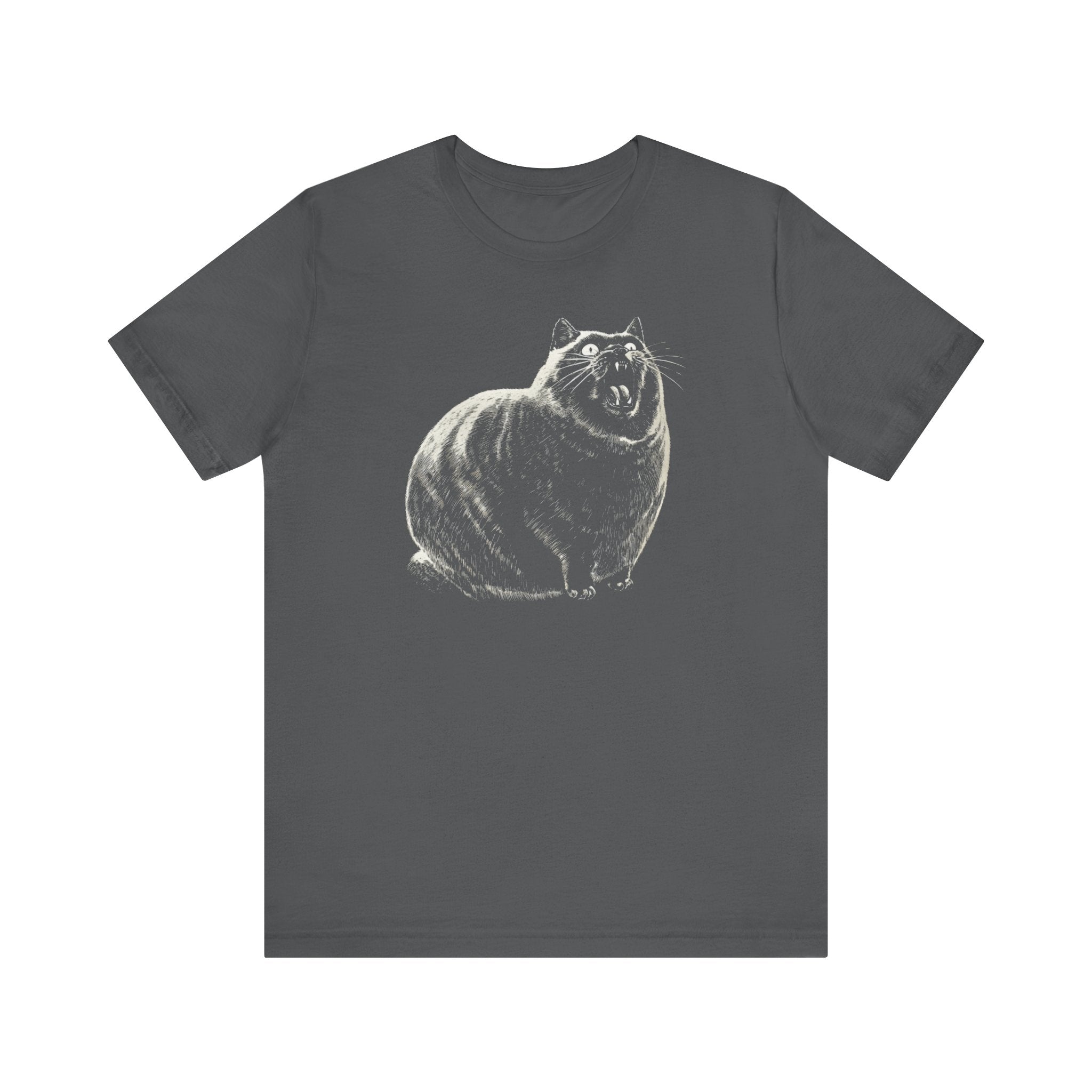 Yowling Chonky Cat Graphic T-Shirt Funny Cat Lover Tee