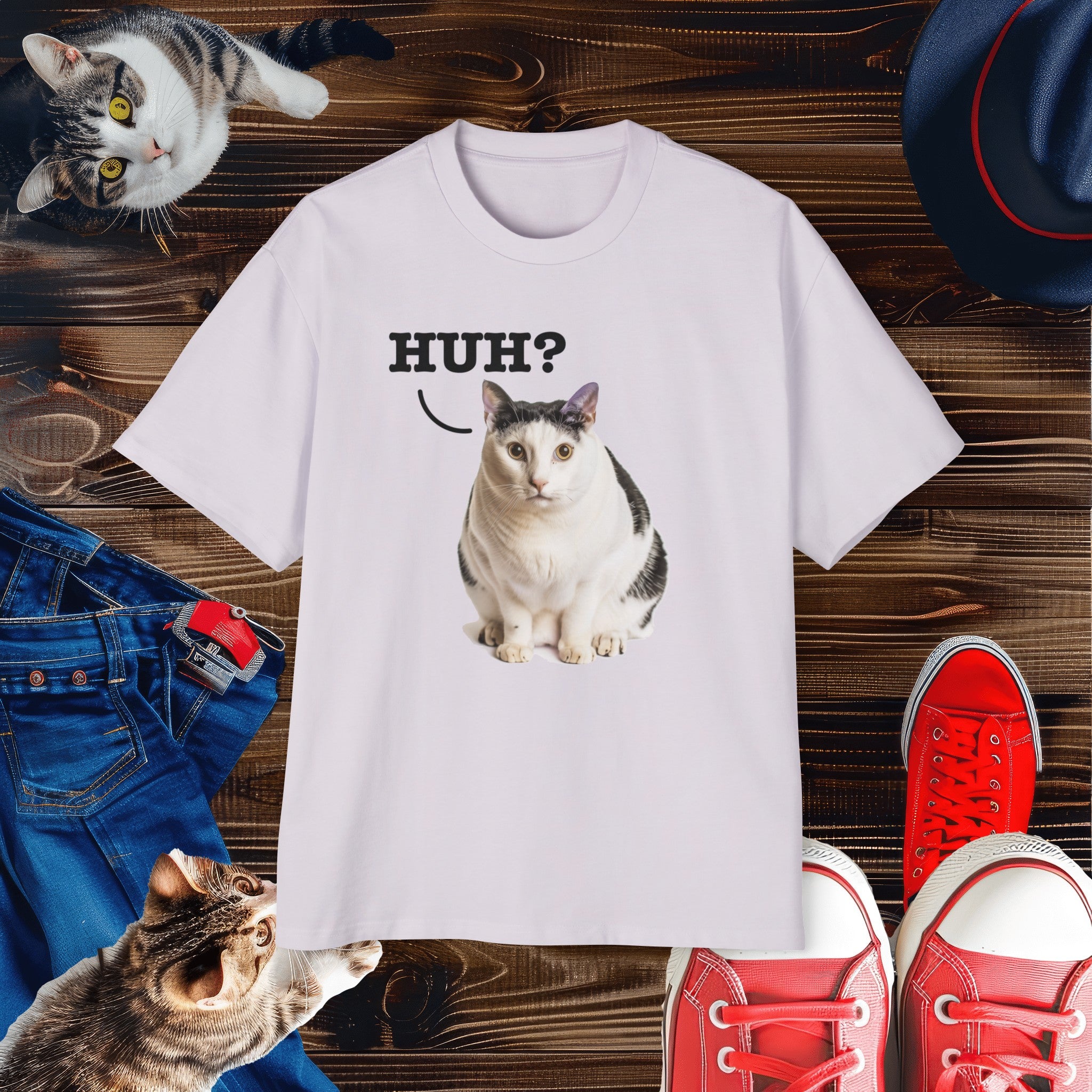 'Huh?' Cat Meme T-Shirt - Funny Cat Expression Tee, Unisex, Perfect Gift for Cat Lovers Heavy Oversized Tee