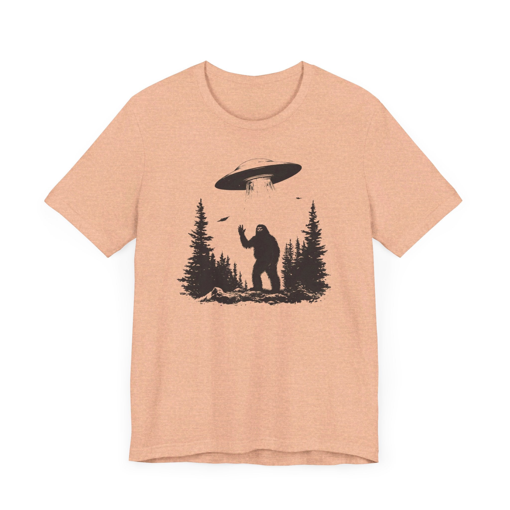 Bigfoot UFO Encounter T-Shirt Funny Alien Design