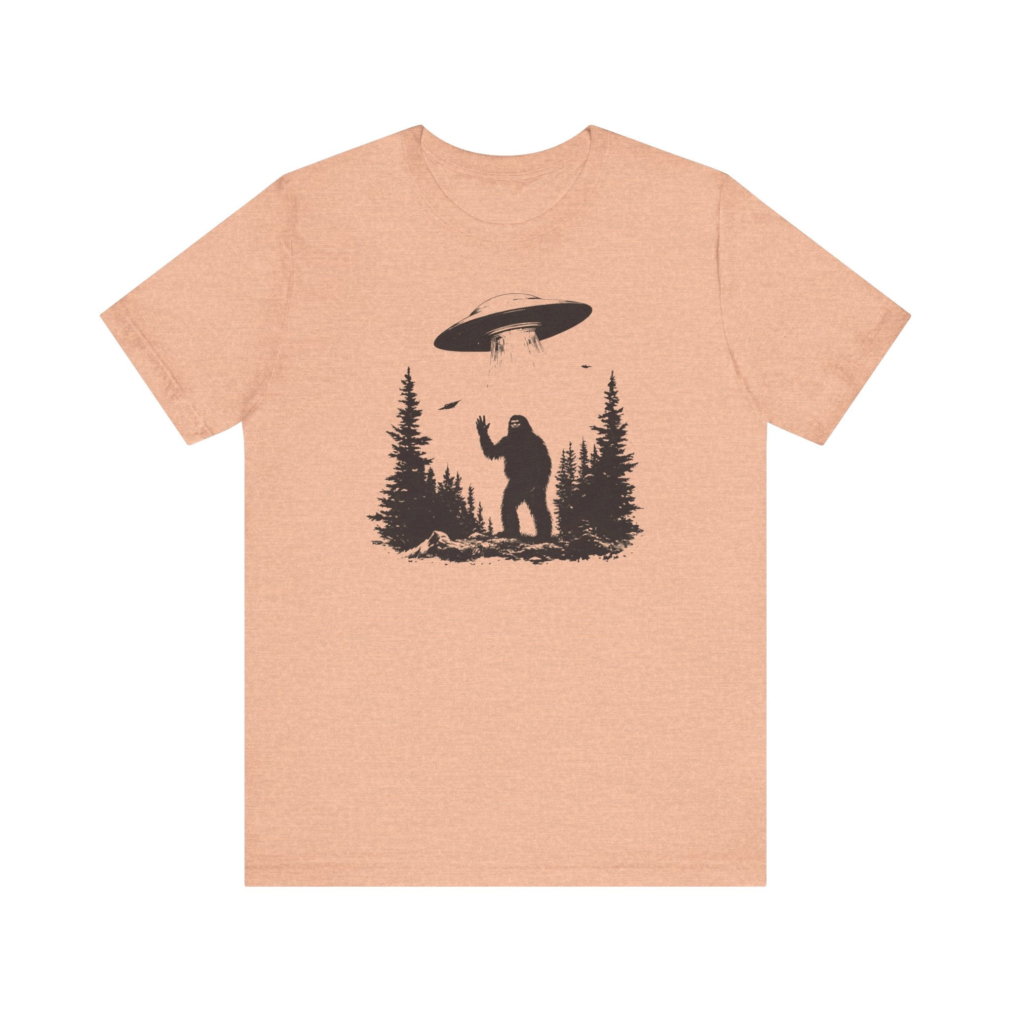 Bigfoot UFO Encounter T-Shirt Funny Alien Design