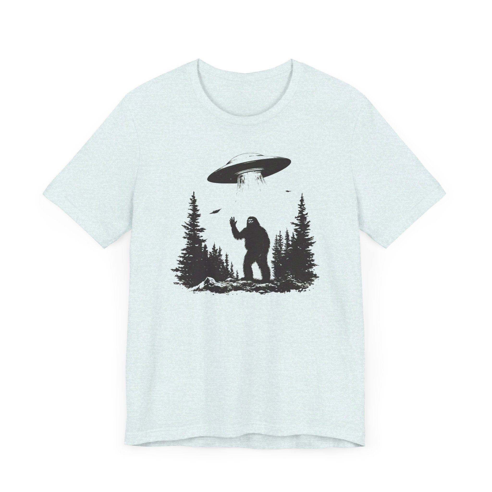 Bigfoot UFO Encounter T-Shirt Funny Alien Design